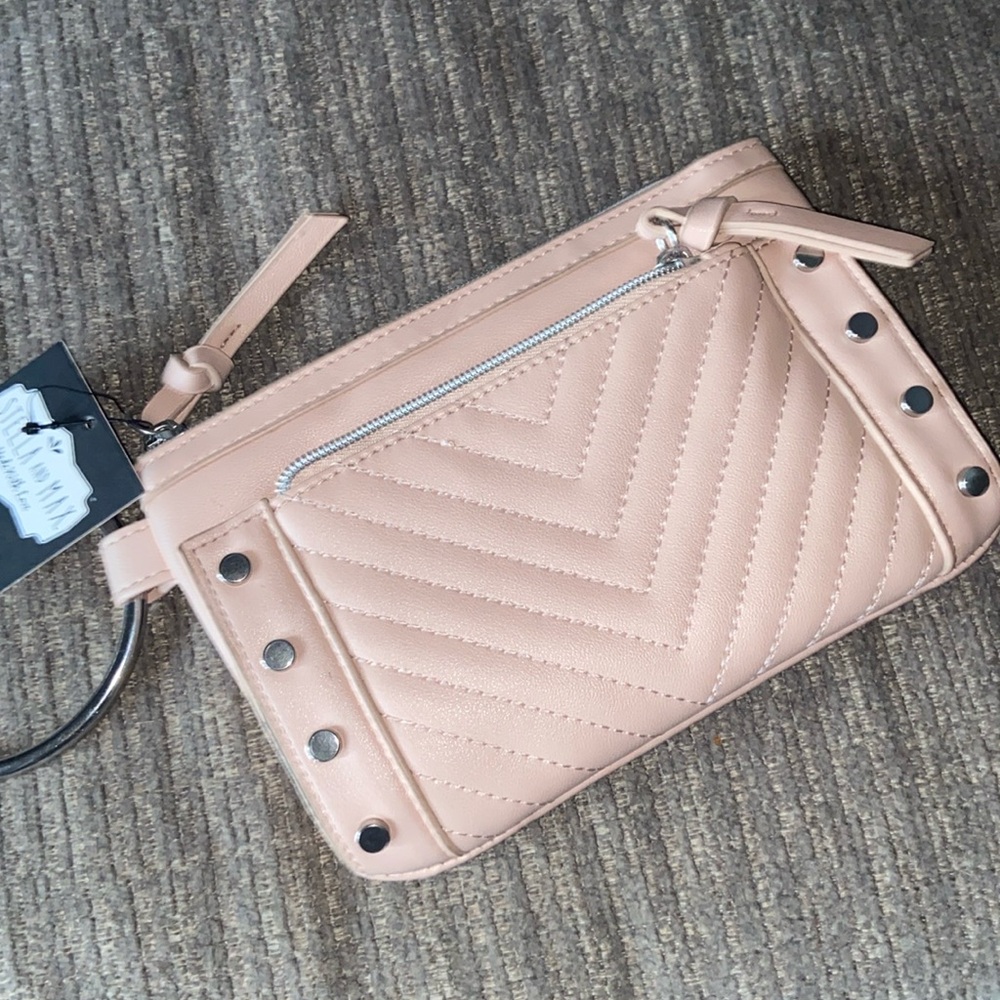 Stella & Max blush wristlet